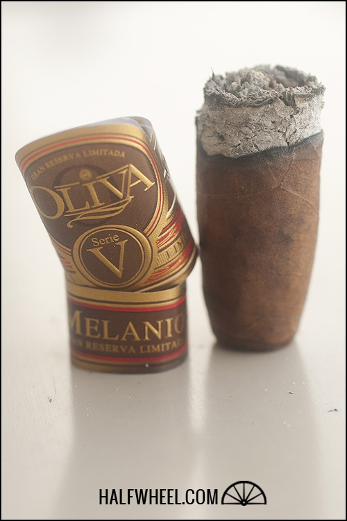 奥利瓦V系列米拉尼奥 OLIVA SERIE V MELANIO FIGURADO