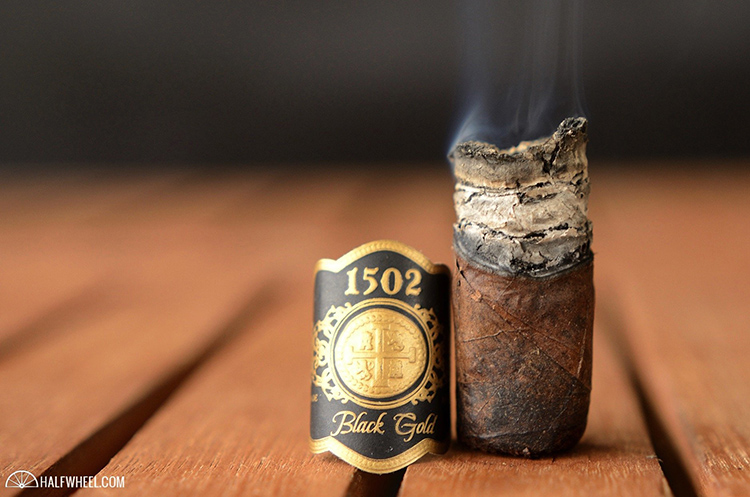 1502 BLACK GOLD CORONA 雪茄