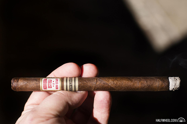 HERRERA ESTELÍ EDICIÓN LIMITADA H-TOWN LANCERO 雪茄