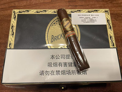 砖房罗布图马杜罗雪茄解析（Brick house Robusto maduro）