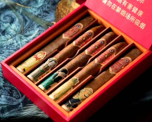 王冠国粹满堂彩雪茄