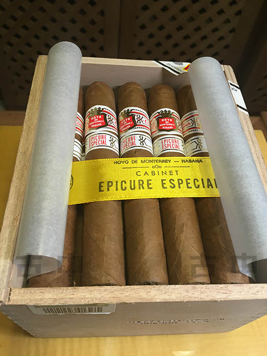 蒙特利逍遥特别版雪茄(Hoyo de Monterrey Epicure Especial)