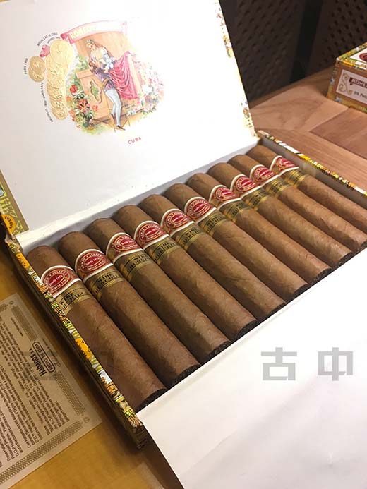 罗密欧宽丘雪茄（Romeo y Julieta Wide Churchills）