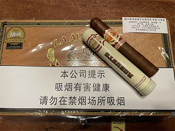狮子牌 1903喀麦隆罗布图 铝筒 | La Aurora Cameroon Robusto Tubos